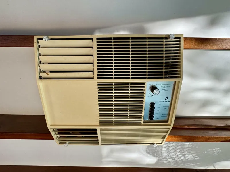 Slide: The Image of Sumerset 14 x 58 Aluminum Hull Houseboat with Catwalks 1977 - 5255913