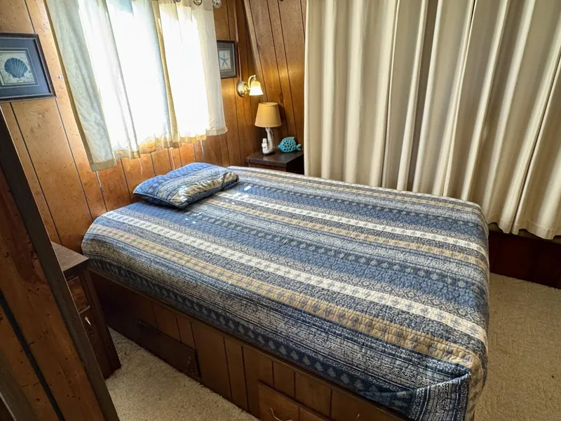 Slide: The Image of Sumerset 14 x 58 Aluminum Hull Houseboat with Catwalks 1977 - 5255937