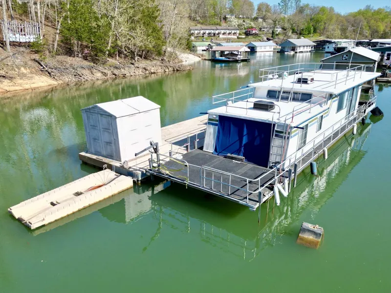 Slide: The Image of Sumerset 14 x 58 Aluminum Hull Houseboat with Catwalks 1977 - 5255886