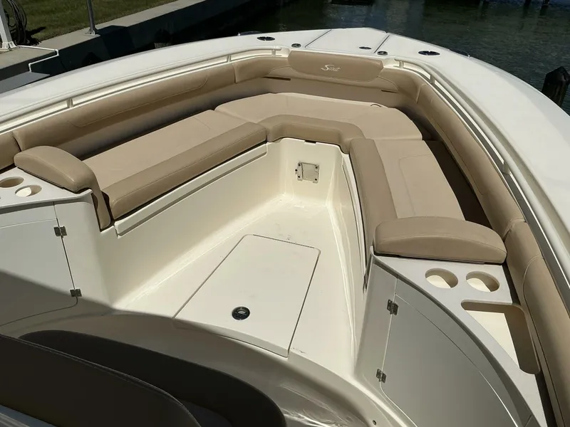 Slide: The Image of Scout 275 LXF 2019 - 5256510