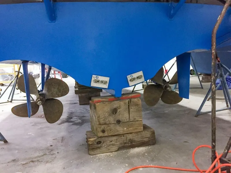 Slide: The Image of Grand Banks 38 Eastbay EX 1998 - 5273071