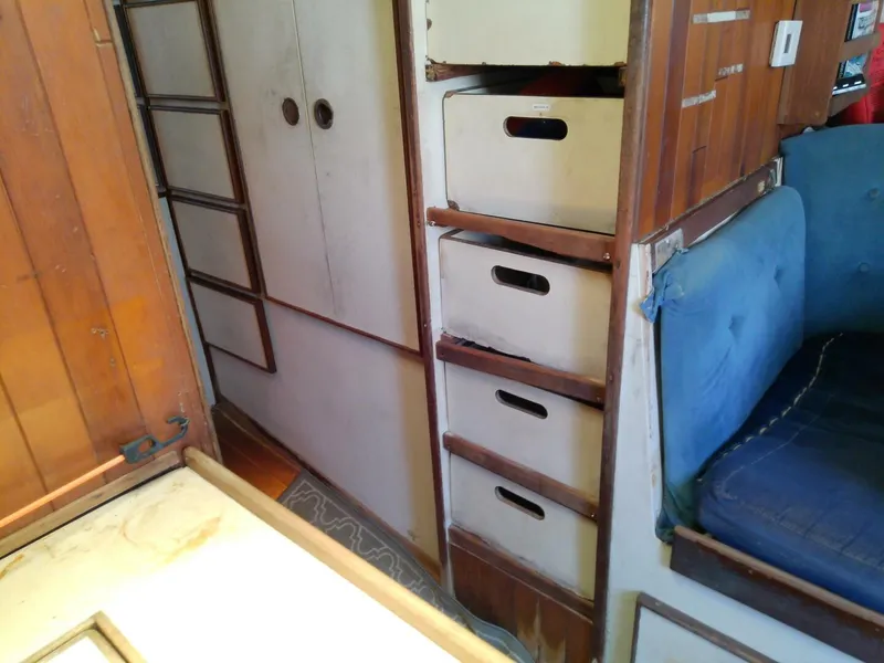 Slide: The Image of Morgan Out Island 41 1975 - 5257164