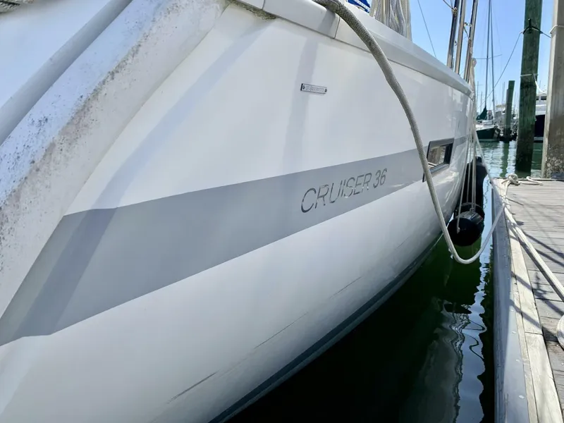 Slide: The Image of Bavaria 36 Cruiser 2013 - 5280118