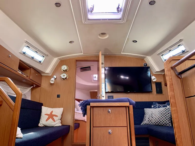 Slide: The Image of Bavaria 36 Cruiser 2013 - 5280122