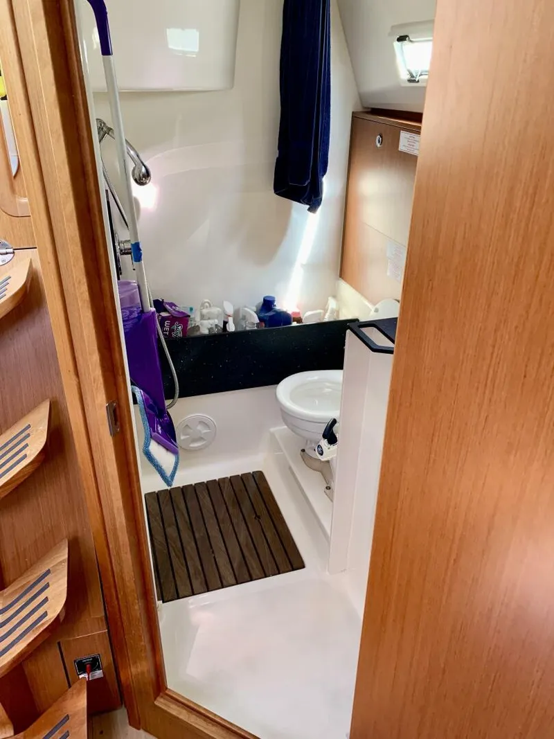 Slide: The Image of Bavaria 36 Cruiser 2013 - 5280129