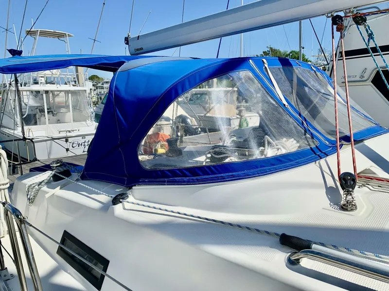 Slide: The Image of Bavaria 36 Cruiser 2013 - 5280101