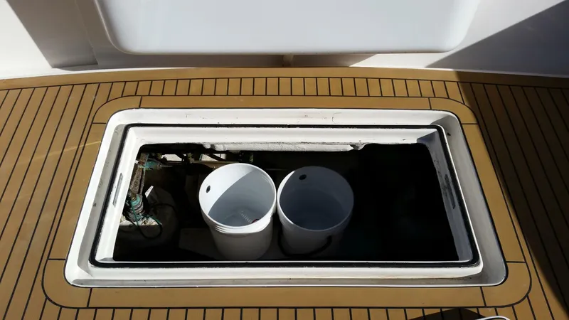 Slide: The Image of Bertram Convertible 2001 - 5281463