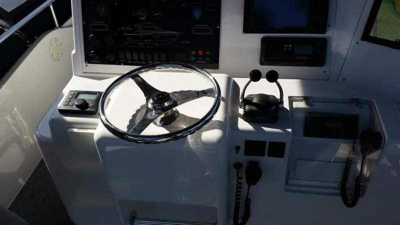 Slide: The Image of Bertram Convertible 2001 - 5281468