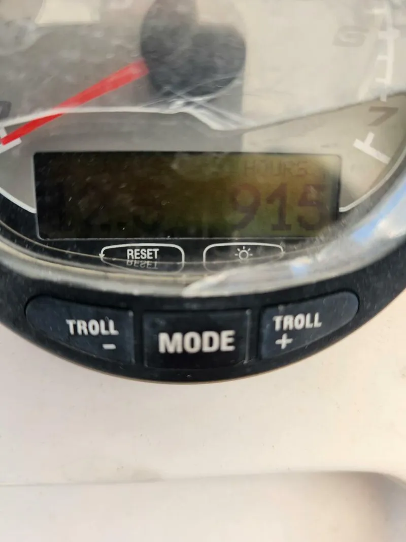 Slide: The Image of Intrepid 323 CC 2009 - 5258067