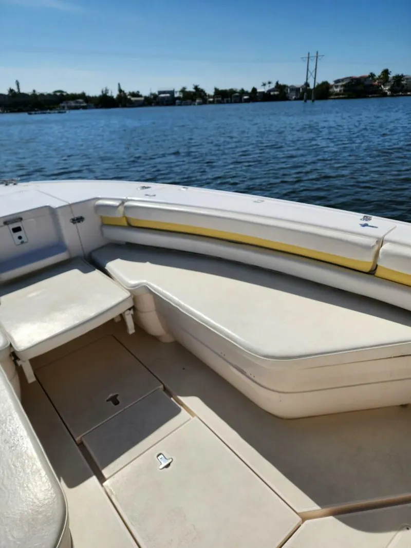 Slide: The Image of Intrepid 323 CC 2009 - 5258069