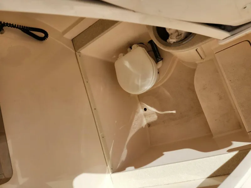 Slide: The Image of Intrepid 323 CC 2009 - 5258060