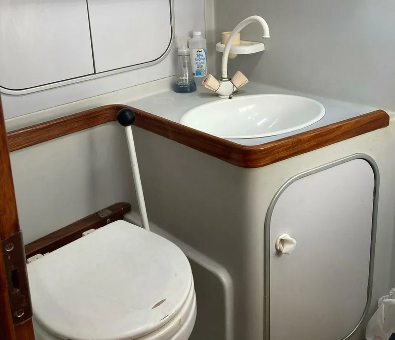 Slide: The Image of Gib'Sea 37 1989 - 5258294