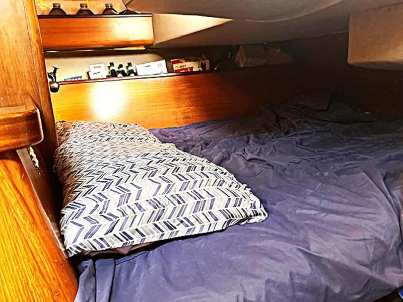 Slide: The Image of Gib'Sea 37 1989 - 5258287