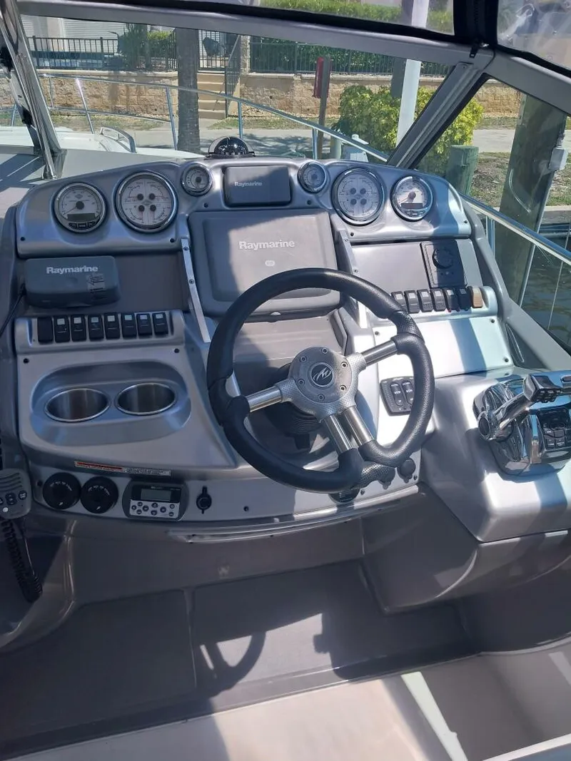 Slide: The Image of Monterey 340 Sport Yacht 2011 - 5258505