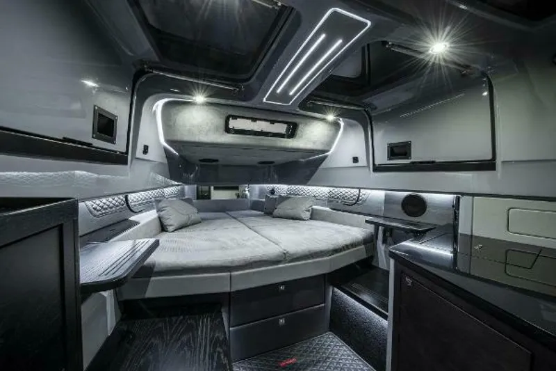 Slide: The Image of Brabus Shadow 1200 XC Cross Cabin 2025 - 5258681