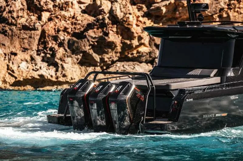 Slide: The Image of Brabus Shadow 1200 XC Cross Cabin 2025 - 5258665