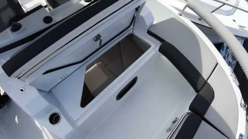 Slide: The Image of Jeanneau 795 Sport S2 2025 - 5258902