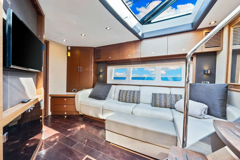 Slide: The Image of Sea Ray 510 Sundancer 2016 - 5821511