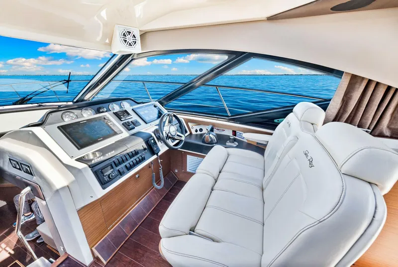 Slide: The Image of Sea Ray 510 Sundancer 2016 - 5821538