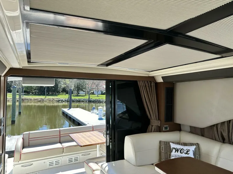 Slide: The Image of Sea Ray 510 Sundancer 2016 - 5259054