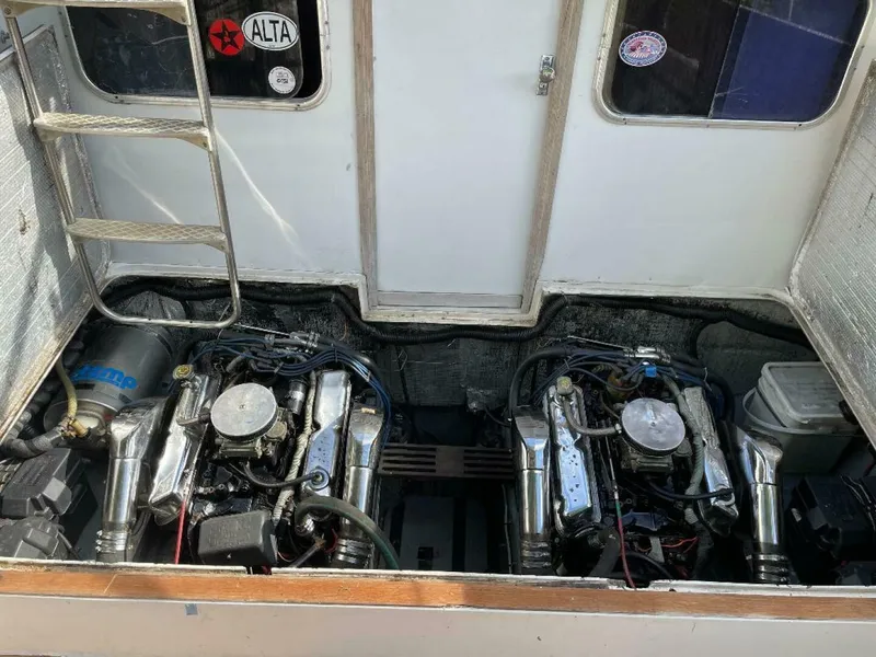 Slide: The Image of Bertram 28 Flybridge 1972 - 5259130