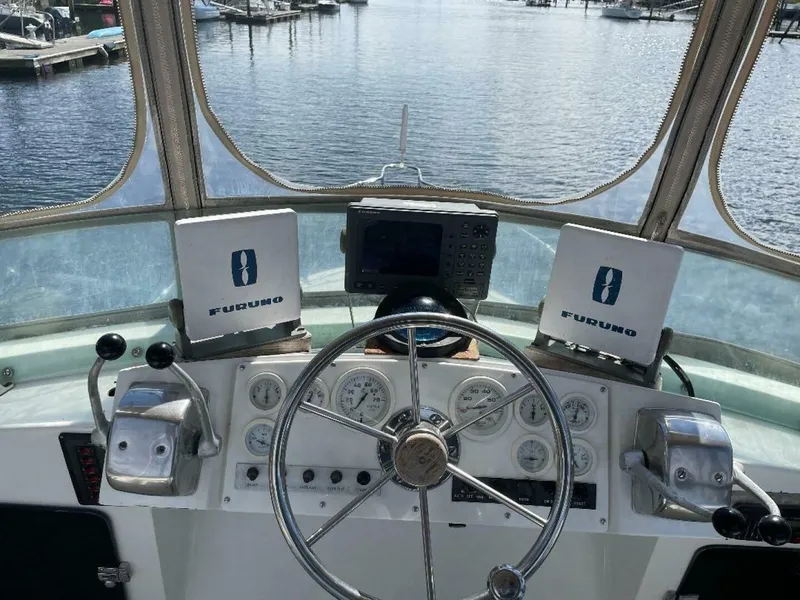 Slide: The Image of Bertram 28 Flybridge 1972 - 5259102