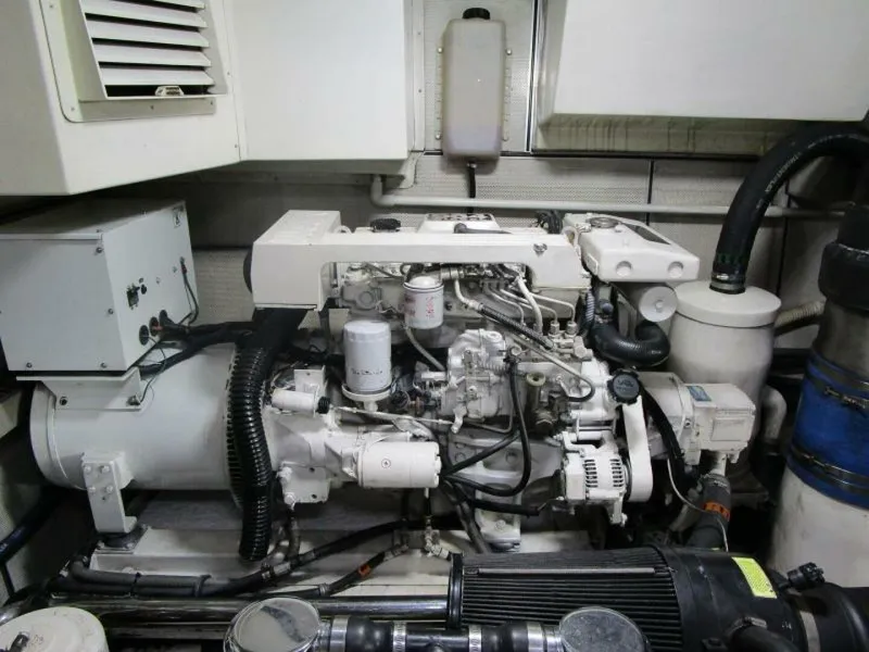 Slide: The Image of Stbd. Generator     - 5259185