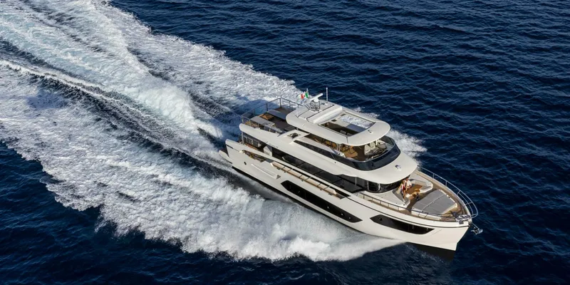 Slide: The Image of Absolute Navetta 75 2027 - 5264029