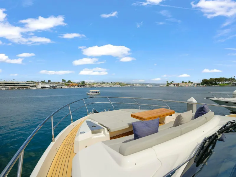 Slide: The Image of Absolute 60 Fly 2025 - 5264280