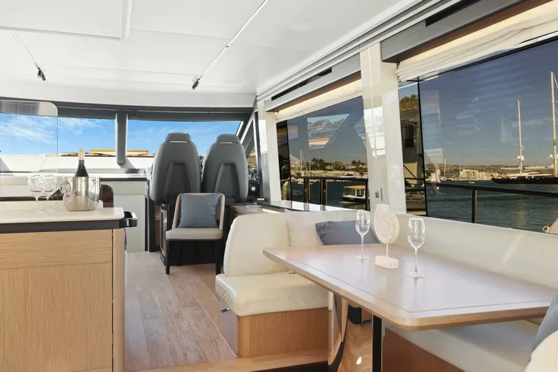 Slide: The Image of Absolute 60 Fly 2025 - 5264297