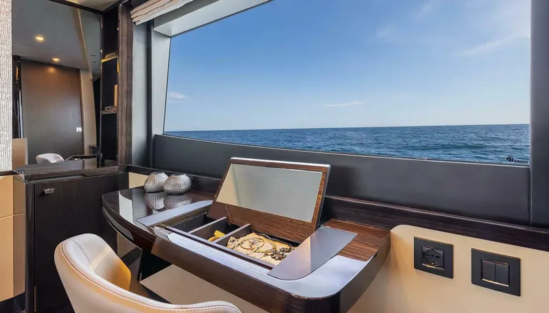 Slide: The Image of Absolute 60 Fly 2025 - 5264334