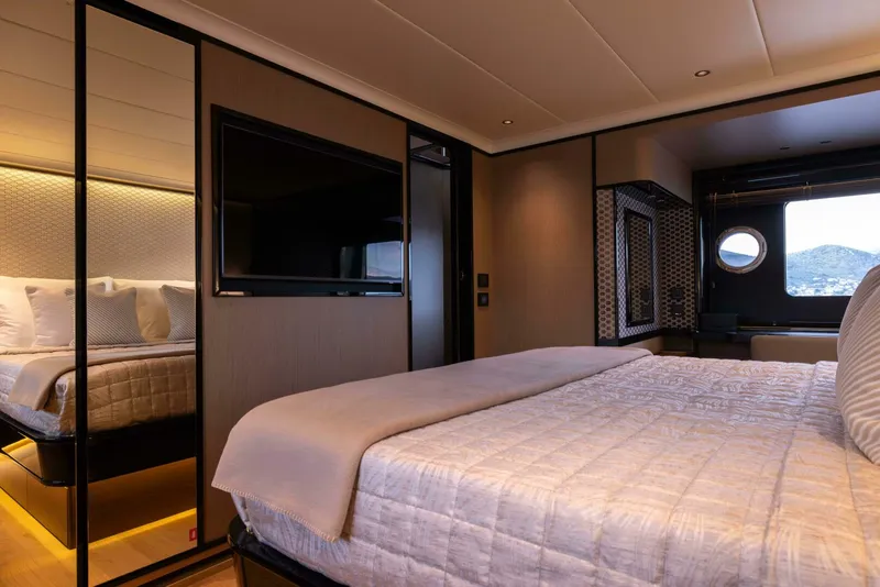 Slide: The Image of Absolute Navetta Co Ownership 2026 - 5264832