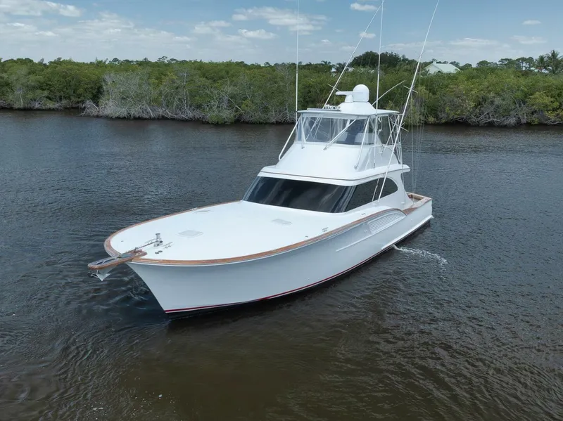 Slide: The Image of 2006 B&D 60 Custom Carolina- Bow Profile - 5286405