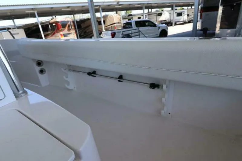 Slide: The Image of Edgewater 188CC 2024 - 5261641