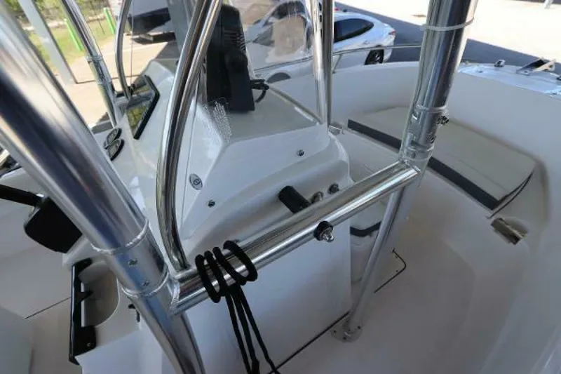 Slide: The Image of Edgewater 188CC 2024 - 5261650