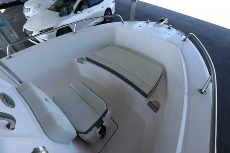 Slide: The Image of Edgewater 188CC 2024 - 5261653