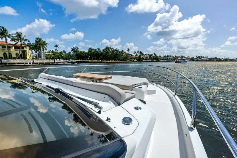 Slide: The Image of Absolute 52 Fly 2023 - 5262695