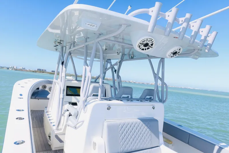 Slide: The Image of SeaVee 37 2020 - 5262521