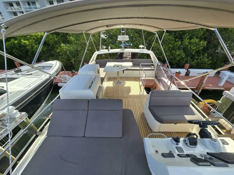 Slide: The Image of Prestige 460 2018 - 5263062