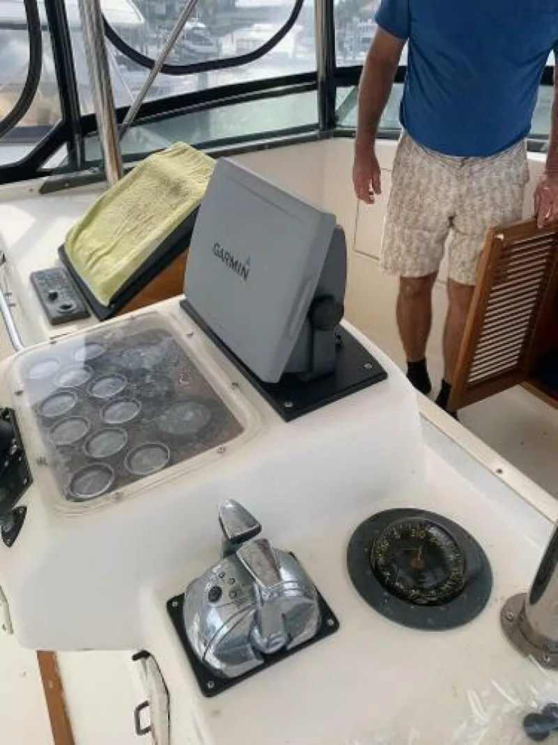 Slide: The Image of Ocean Yachts 55 Super Sport 1985 - 5263486