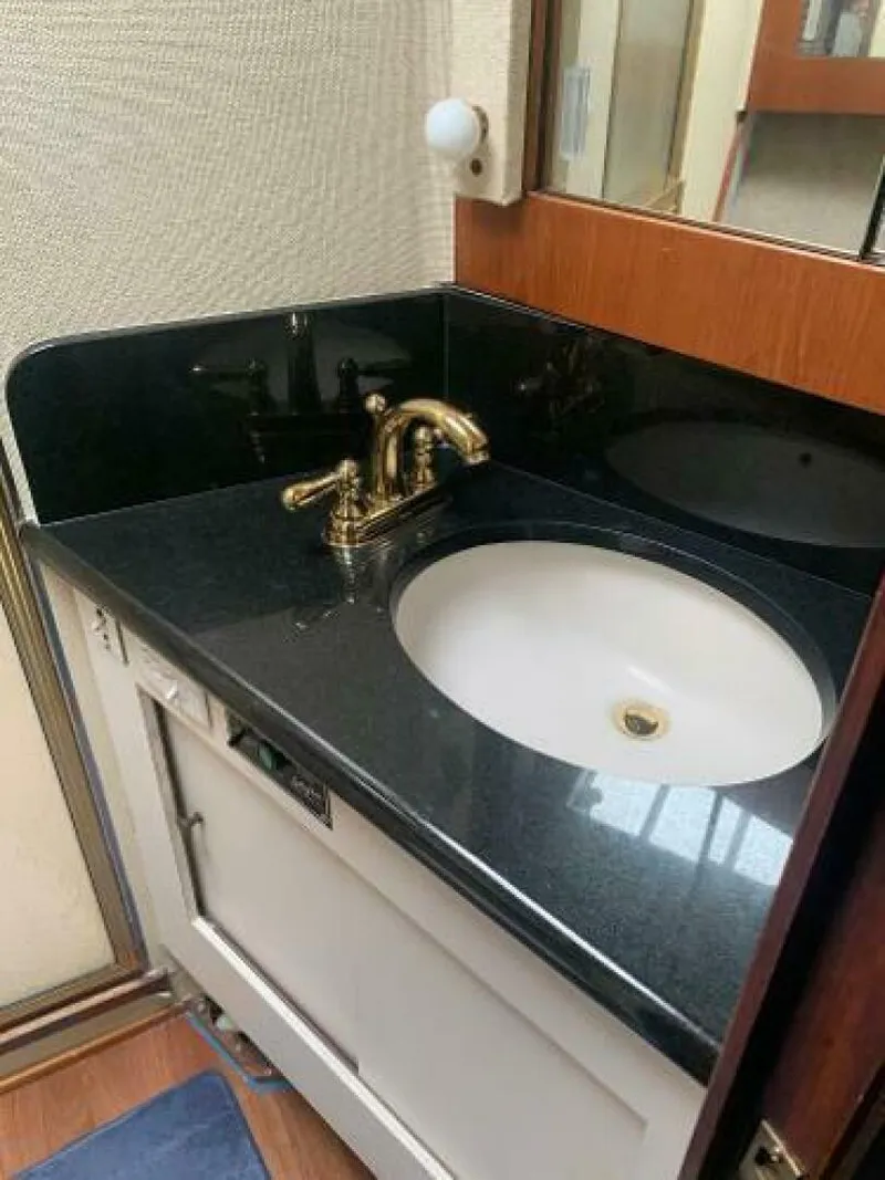 Slide: The Image of Ocean Yachts 55 Super Sport 1985 - 5263511