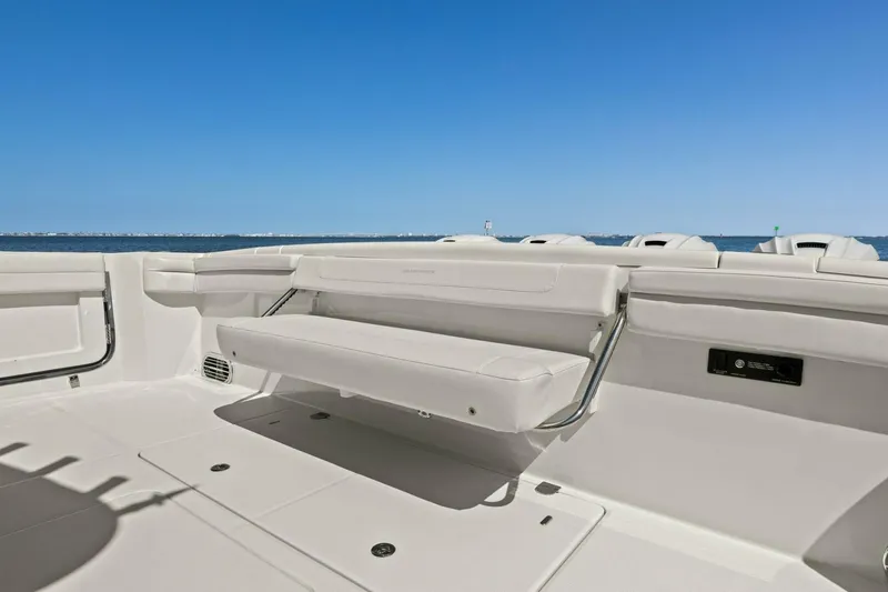 Slide: The Image of Grady White - Cockpit 2023 45 - Grady White - 5265603