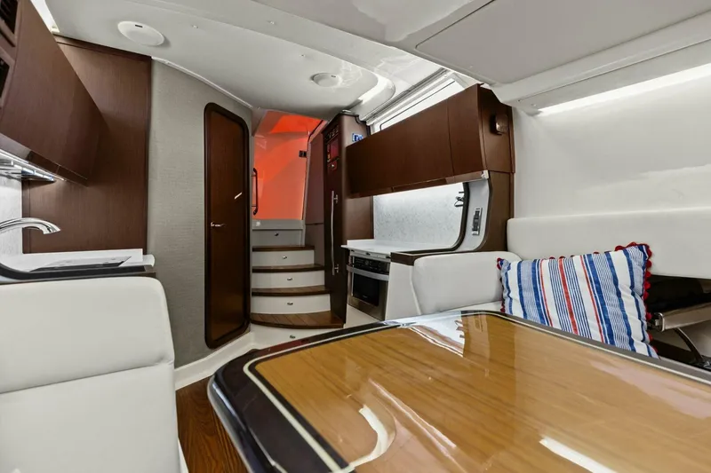 Slide: The Image of Grady White - Salon 2023 45 - Grady White - 5265576