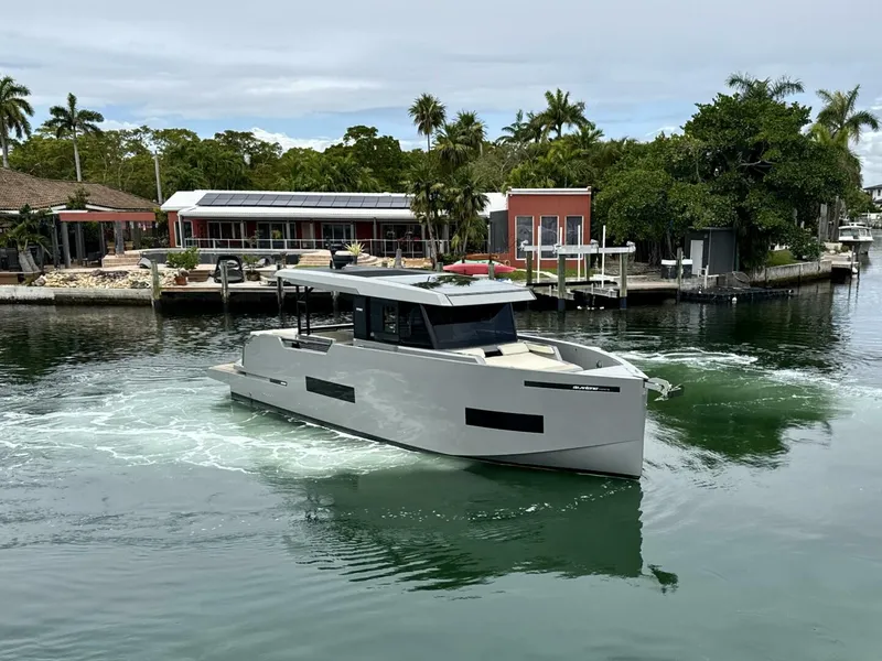 Slide: The Image of De Antonio D50 Coupé 2023 - 5265858