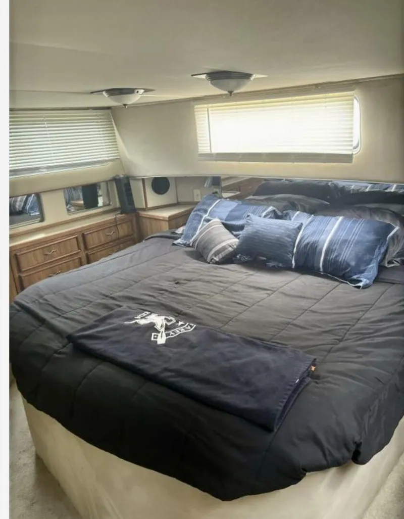 Slide: The Image of Chris-Craft 38 1987 - 5266329