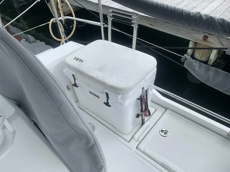 Slide: The Image of Beneteau Oceanis 35 2015 - 5410125