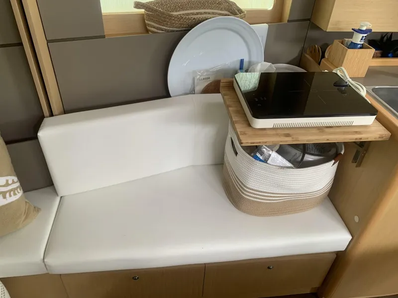 Slide: The Image of Beneteau Oceanis 35 2015 - 5410103