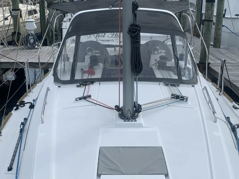 Slide: The Image of Beneteau Oceanis 35 2015 - 5410095