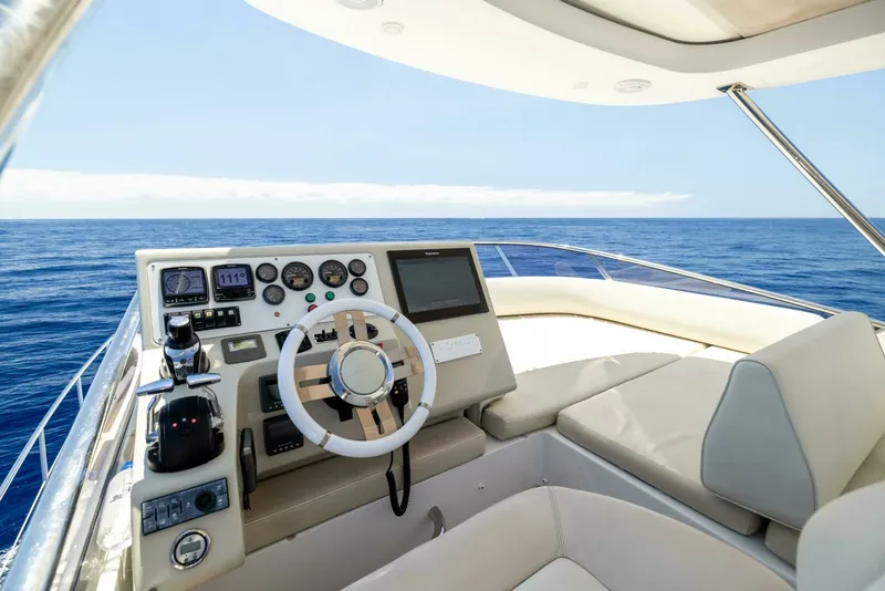 Slide: The Image of Azimut 64 A/Sea - Flybridge 2015 Azimut 64 Flybridge A/Sea - 7651397