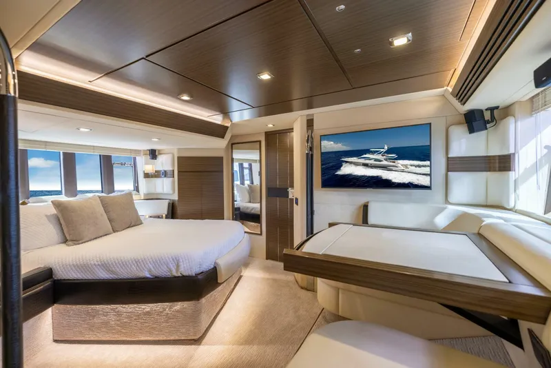 Slide: The Image of Azimut 64 A/Sea - Interior Master Stateroom 2015 Azimut 64 Flybridge A/Sea - 5267447
